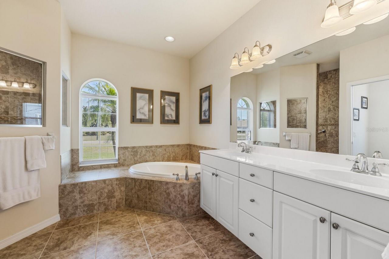 4034 Cape Haze Drive, Cape Haze, FL 33946 Photo