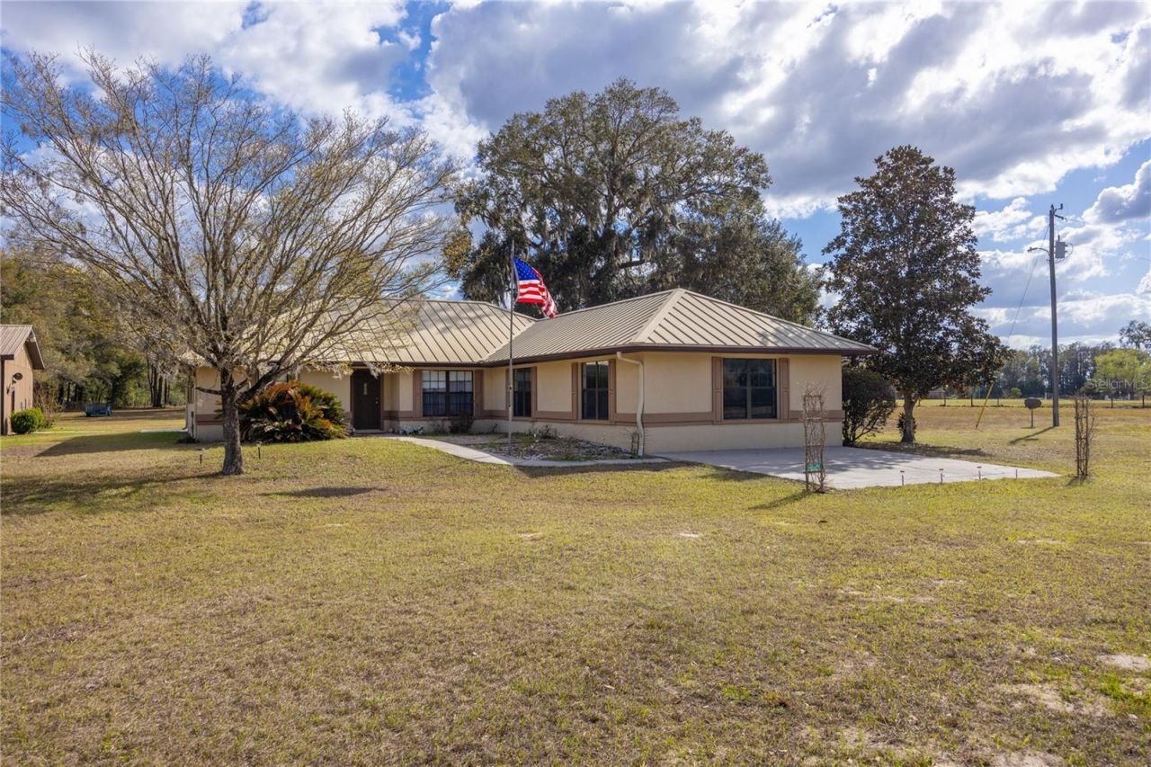 327 SW Timuqua Terrace , Fort White, FL 32038 Photo