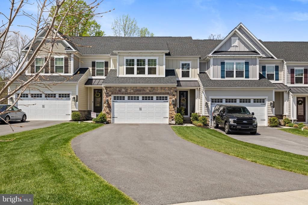 2236 Poe Lane, West Chester, PA 19380 Main Photo