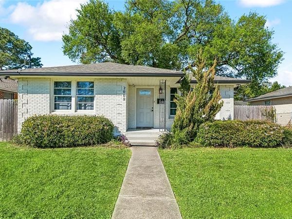 3008 HARING Road , Metairie, LA 70006