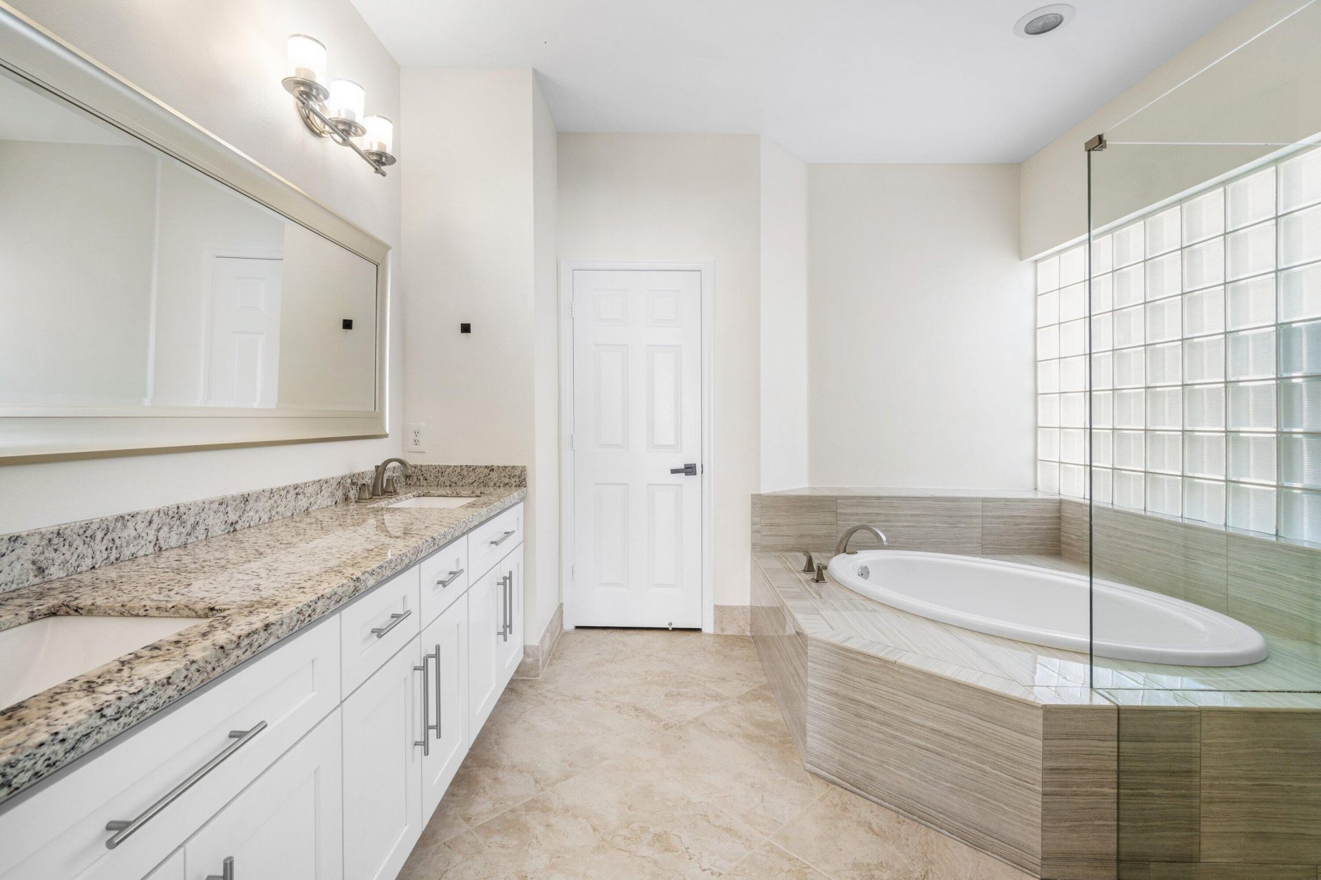 10889 Tamoron Lane, Boca Raton, FL 33498 Photo