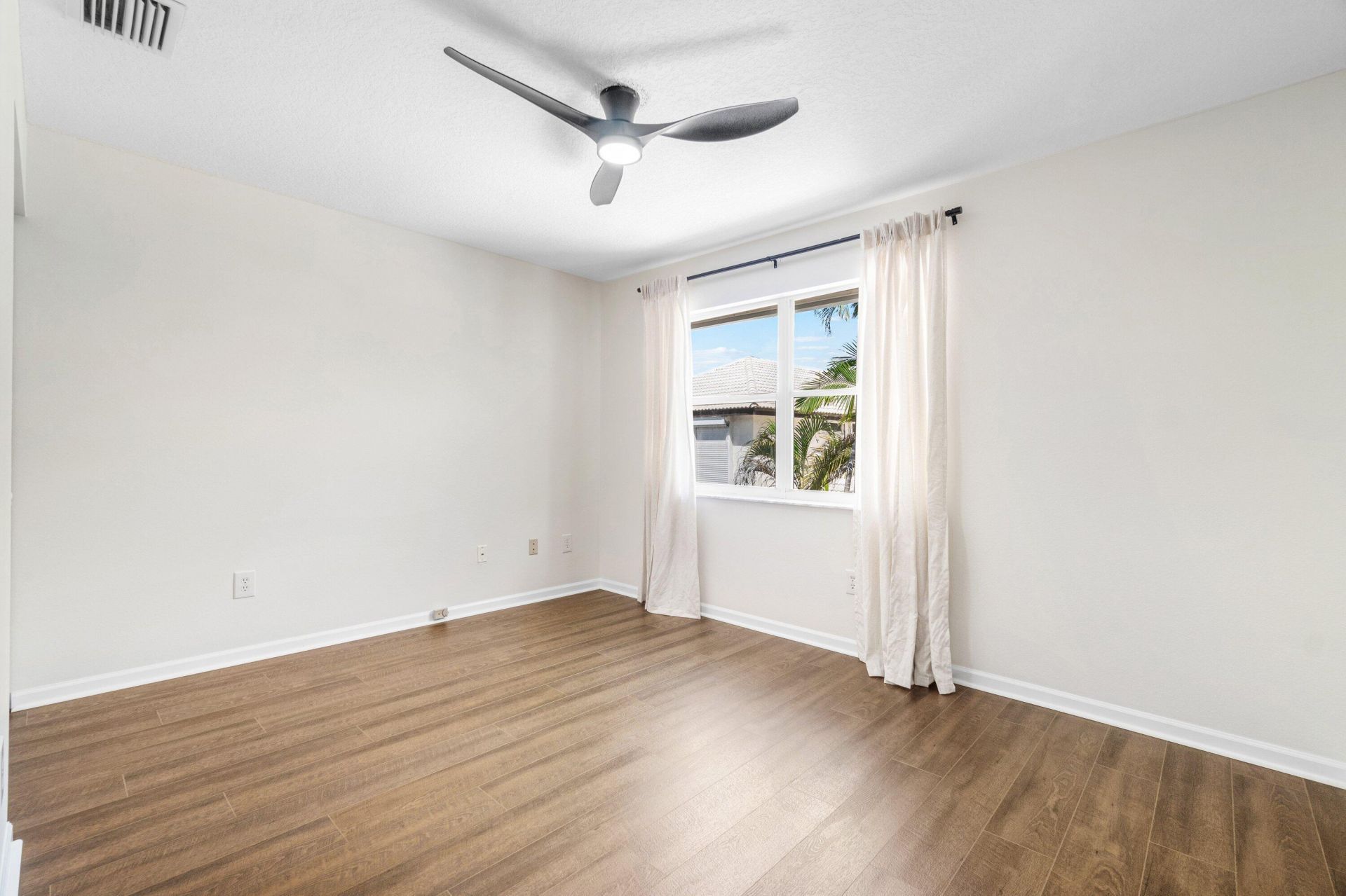 10889 Tamoron Lane, Boca Raton, FL 33498 Photo