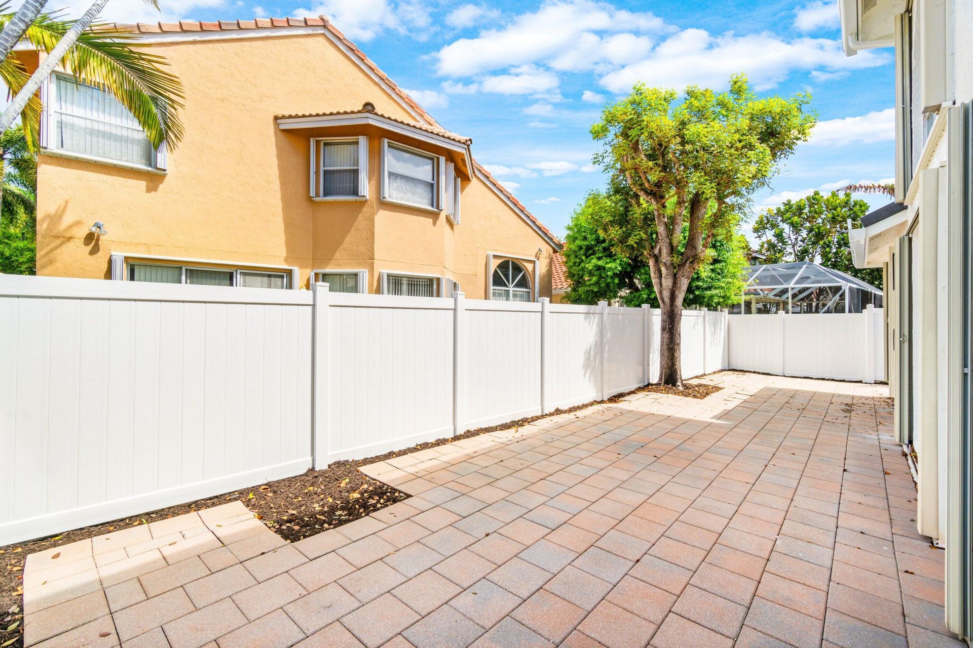 10889 Tamoron Lane, Boca Raton, FL 33498 Photo