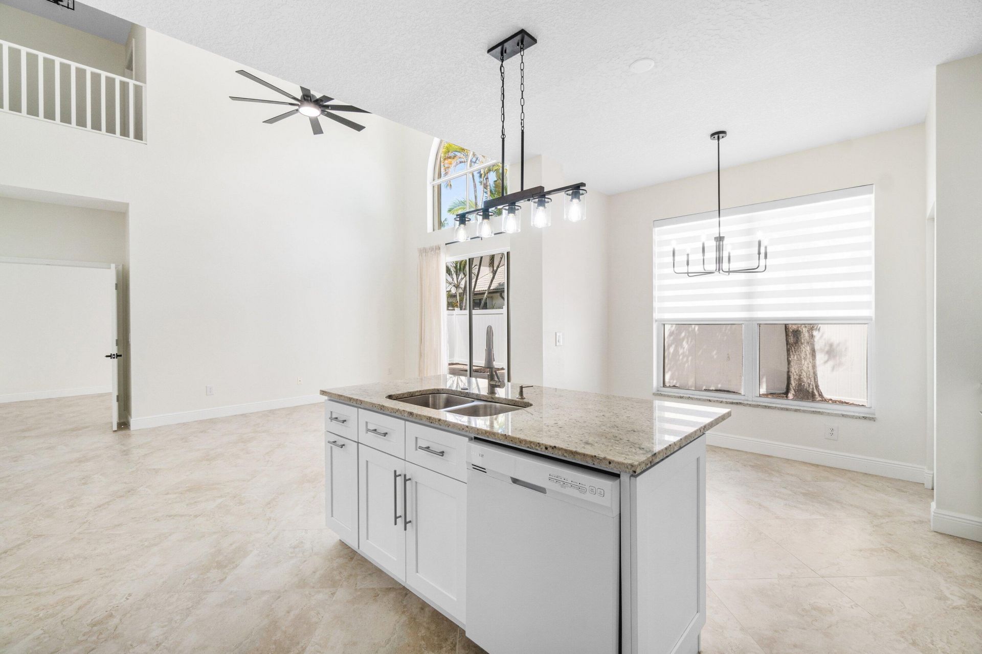 10889 Tamoron Lane, Boca Raton, FL 33498 Photo