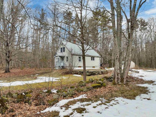 9 Whispering Winds Way, Canaan, NH 03741