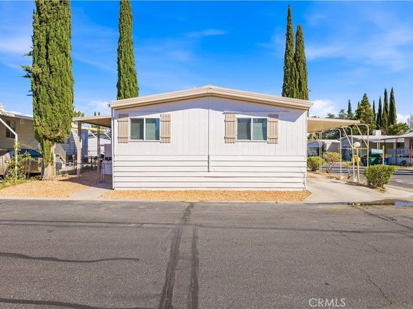 4444 E R, Palmdale, CA 93552