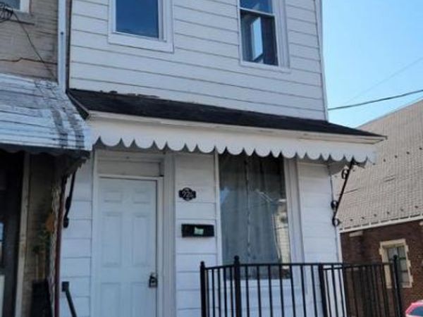 926 GREENWICH STREET, READING, PA 19604