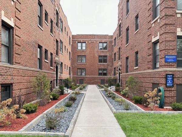 1137 Oak Avenue , Unit 3W, Evanston, IL 60202