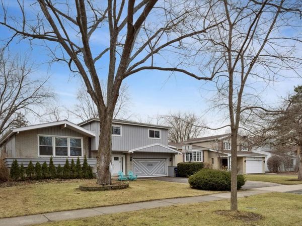 1908 Mccraren Road , Highland Park, IL 60035