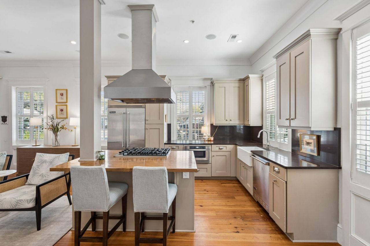 218 Venning Street Photo 19