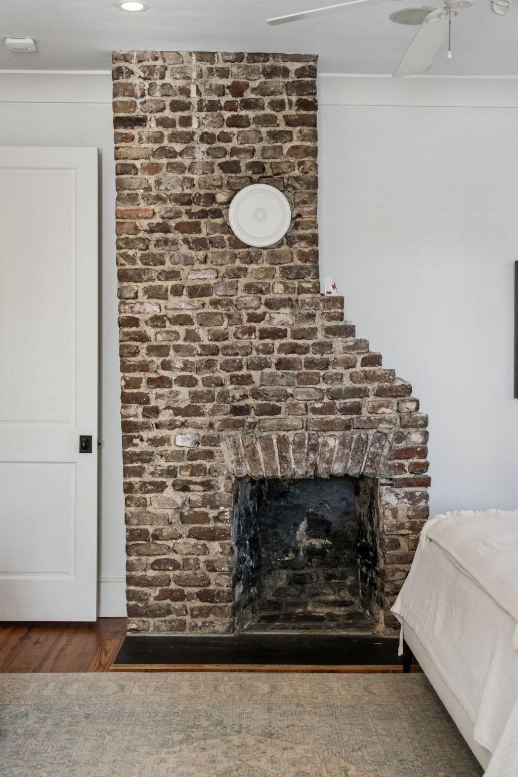 218 Venning Street Photo 33