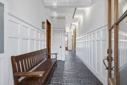 218 Venning Street photo 4