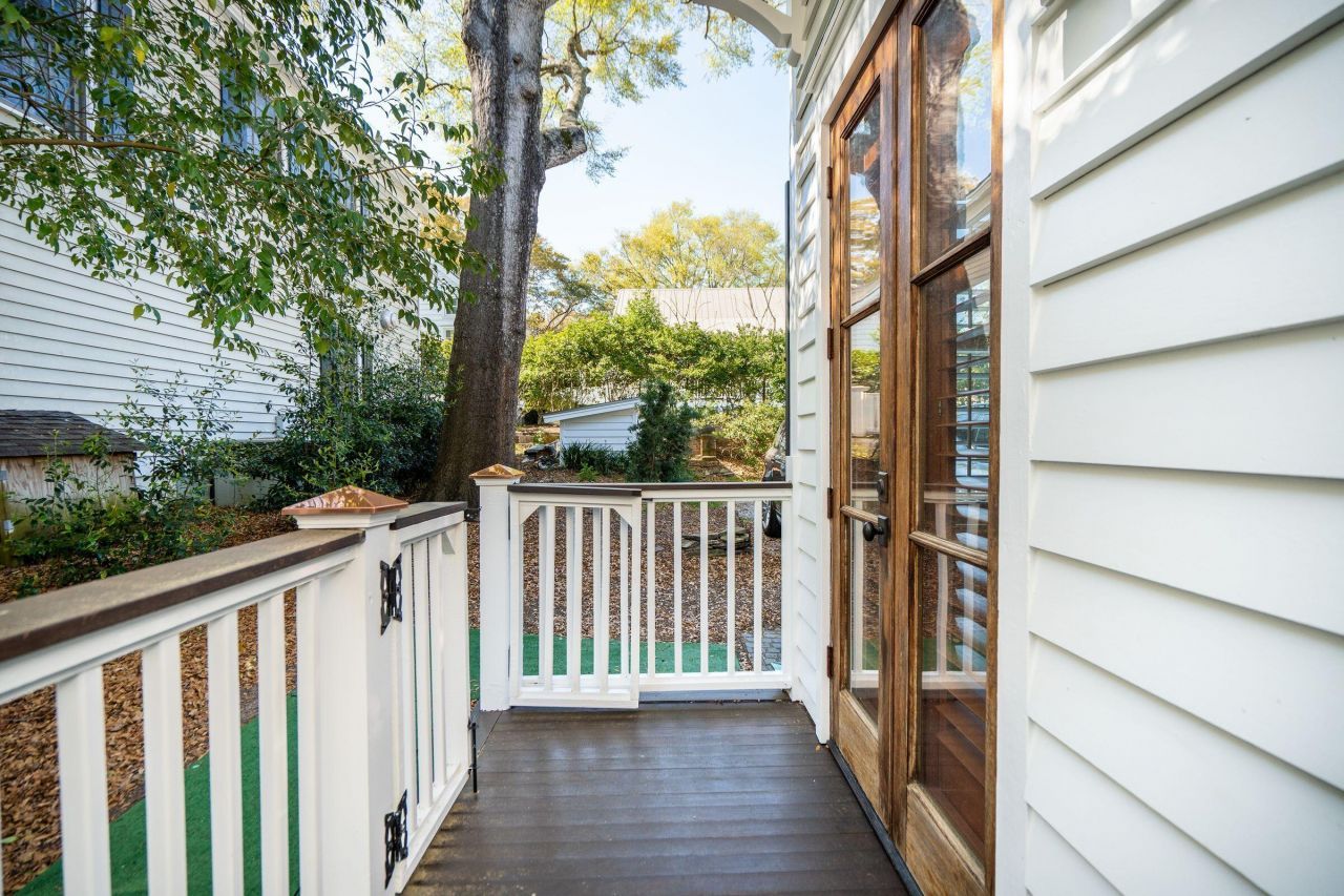 218 Venning Street Photo 54