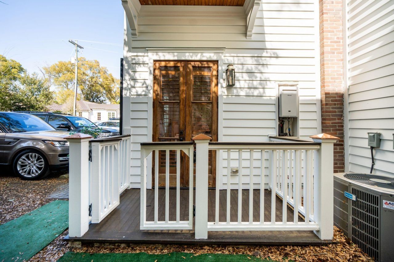 218 Venning Street Photo 55