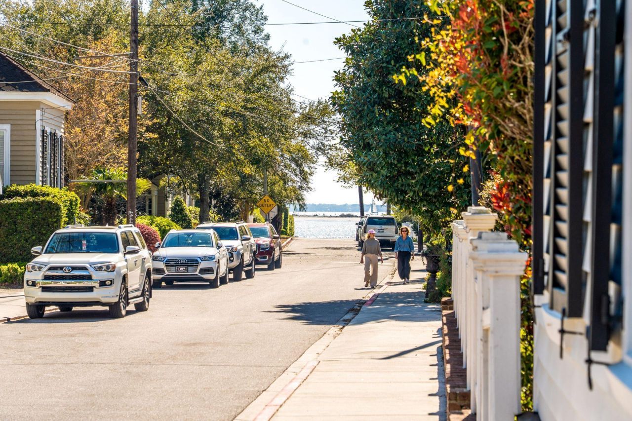 218 Venning Street Photo 63