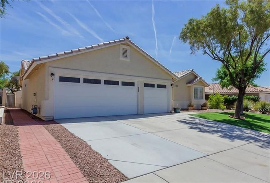 1073 Featherwood Avenue, Henderson, NV 89015 Main Photo