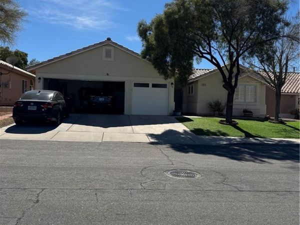1073 Featherwood Avenue, Henderson, NV 89015