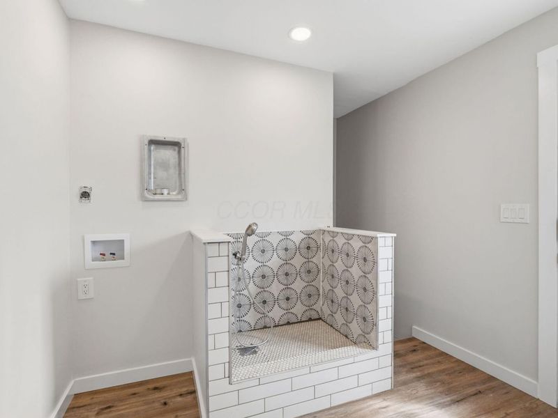 283 S Main Street, Johnstown, OH 43031 Photo 4