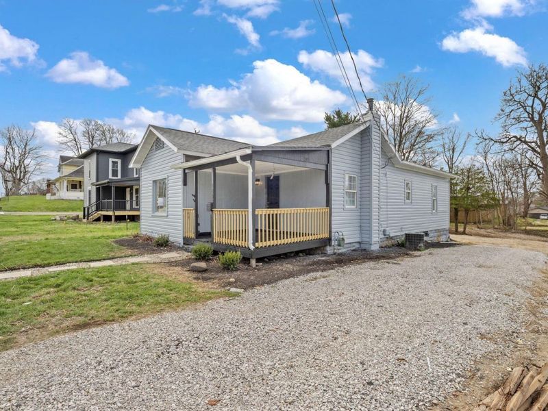 283 S Main Street, Johnstown, OH 43031 Photo 5