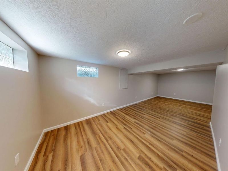 2163 Broadhurst, Springfield Twp., OH 45240 Photo 19