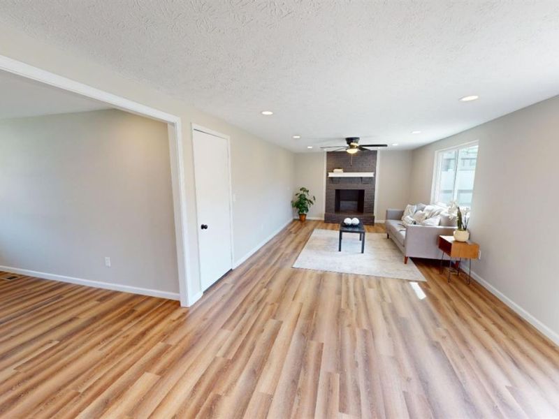 2163 Broadhurst, Springfield Twp., OH 45240 Photo 8