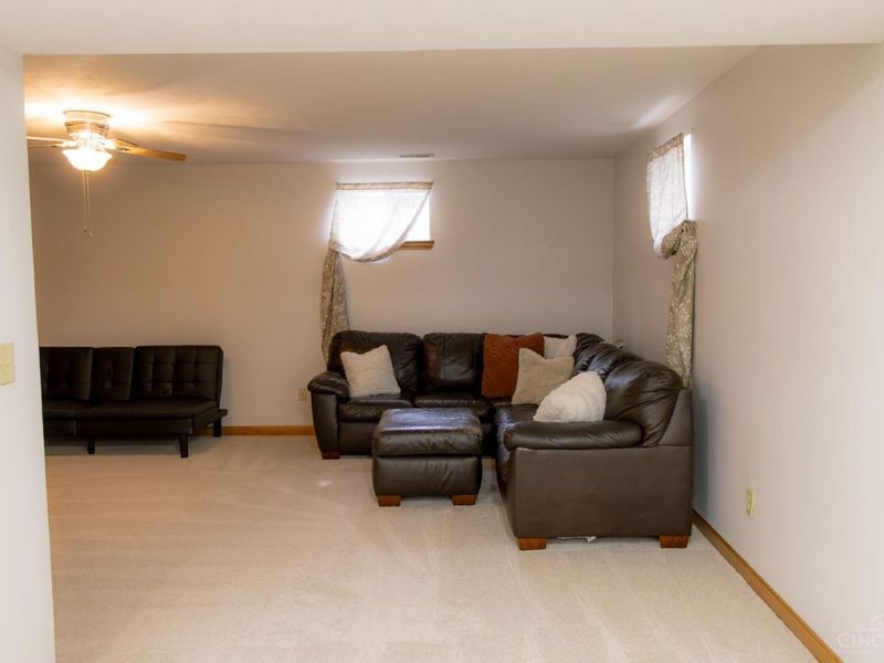 1452 Meadow Ridge Circle, Wilmington, OH 45177 Photo 28