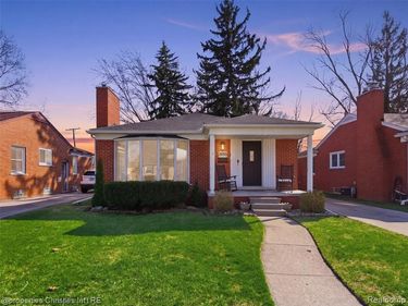 2893 Harvard Road, Berkley, MI 48072