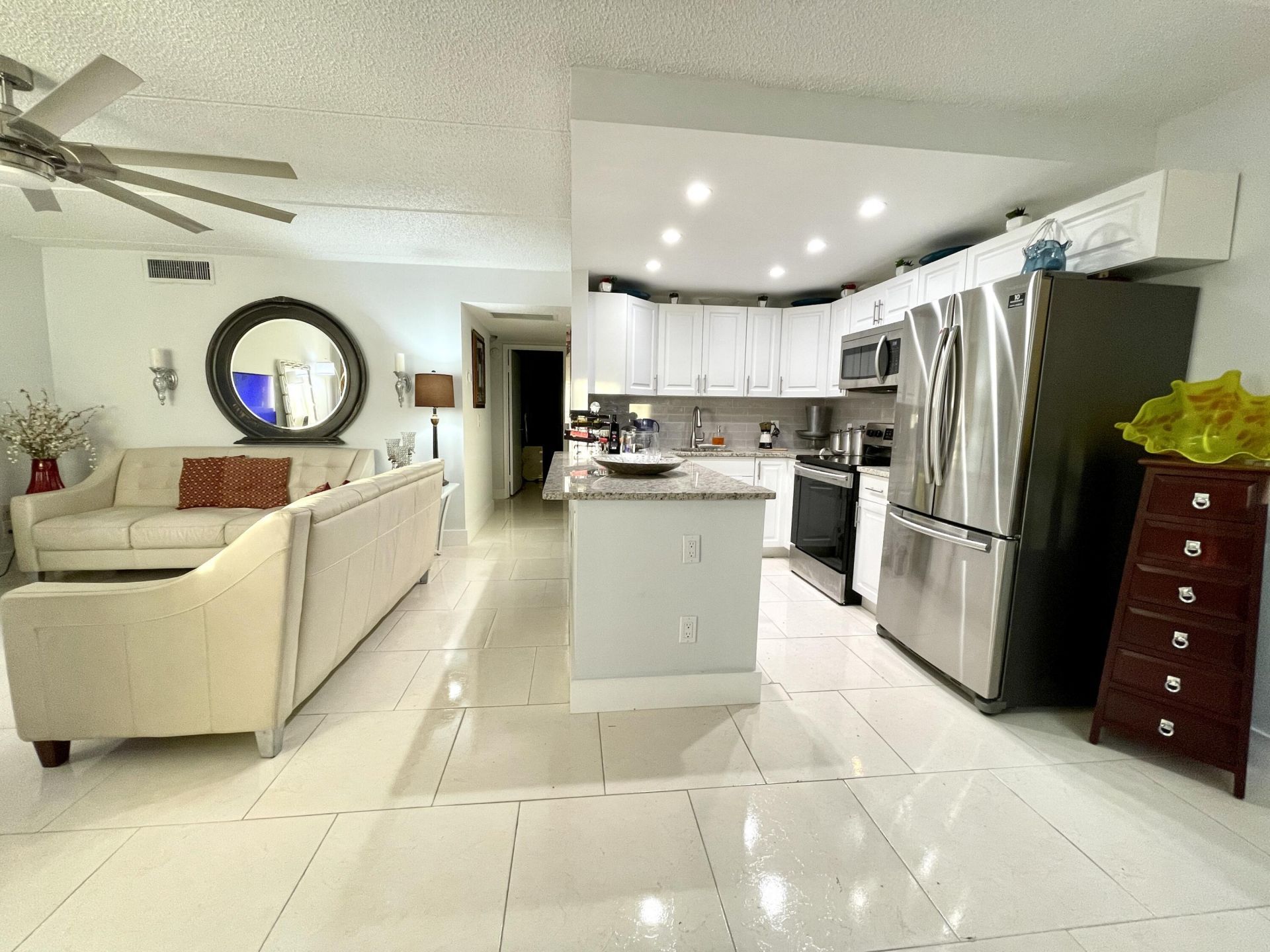 3200 Springdale Boulevard, Unit 107, Palm Springs, FL 33461 Photo