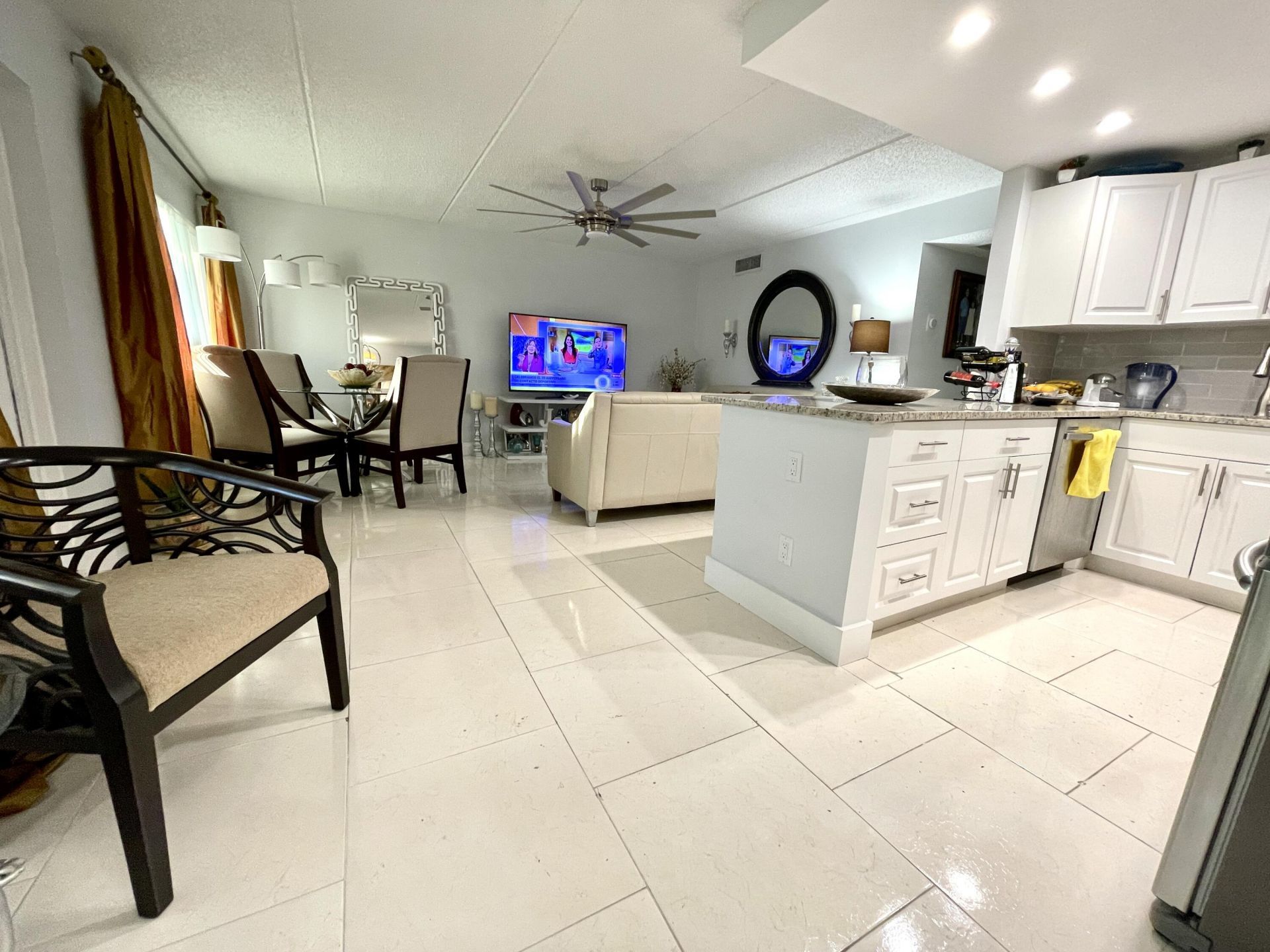 3200 Springdale Boulevard, Unit 107, Palm Springs, FL 33461 Photo