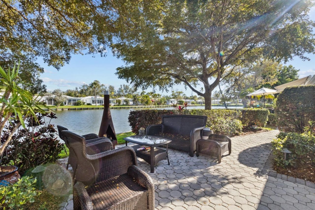 604 Spanish Drive N, Longboat Key, FL 34228 Photo