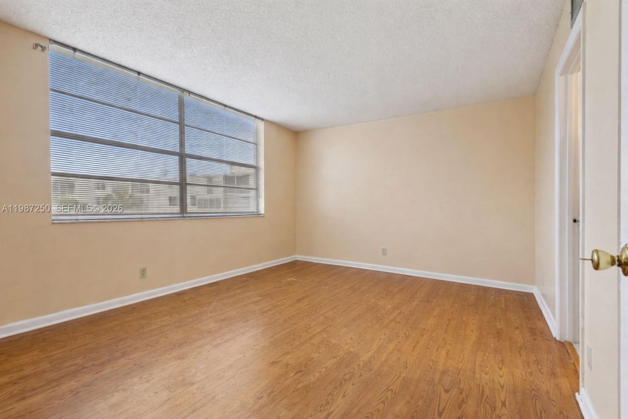 7664 NW 18th St , Unit 306, Margate, FL 33063 Photo