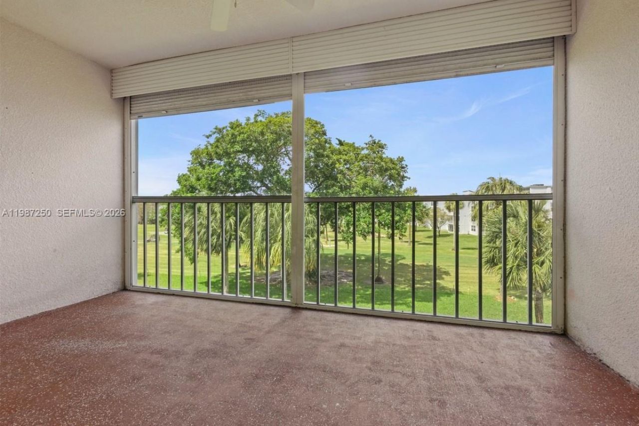 7664 NW 18th St , Unit 306, Margate, FL 33063 Photo