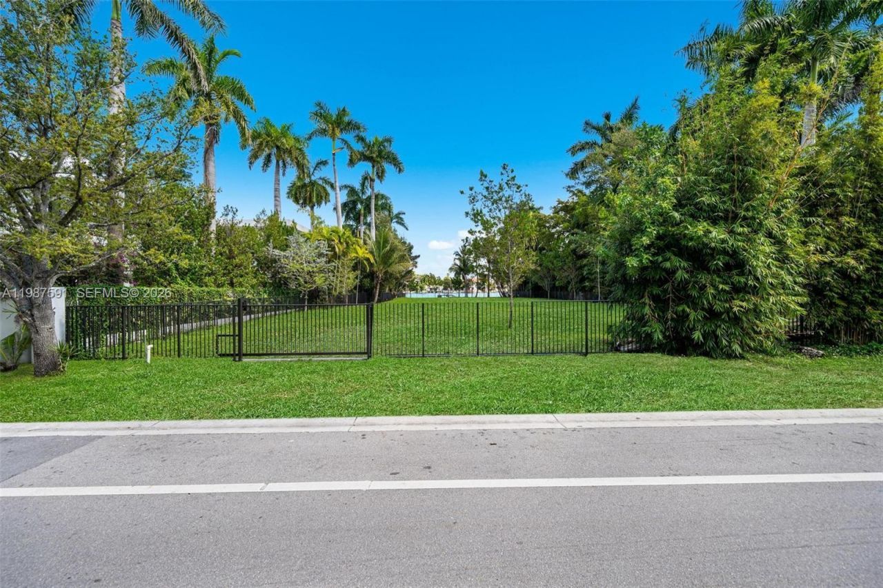 93 Palm Ave, Miami Beach, FL 33139 Photo