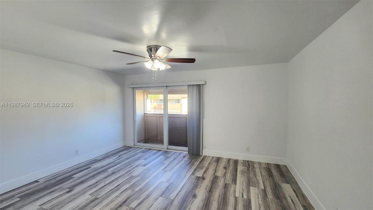 841 NW 81st Ave , Unit 8, Plantation, FL 33324 Photo