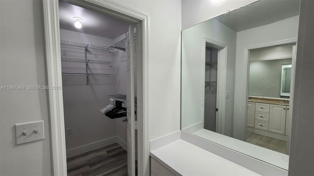 841 NW 81st Ave , Unit 8, Plantation, FL 33324 Photo