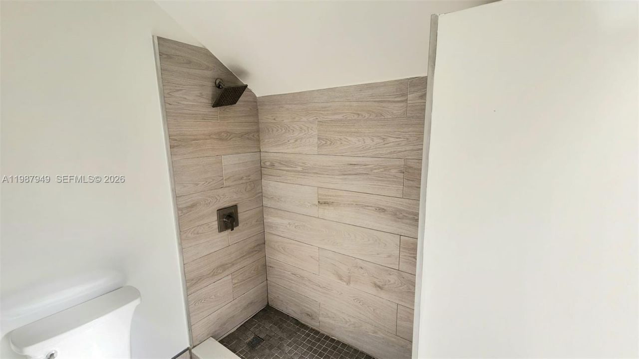 841 NW 81st Ave , Unit 8, Plantation, FL 33324 Photo