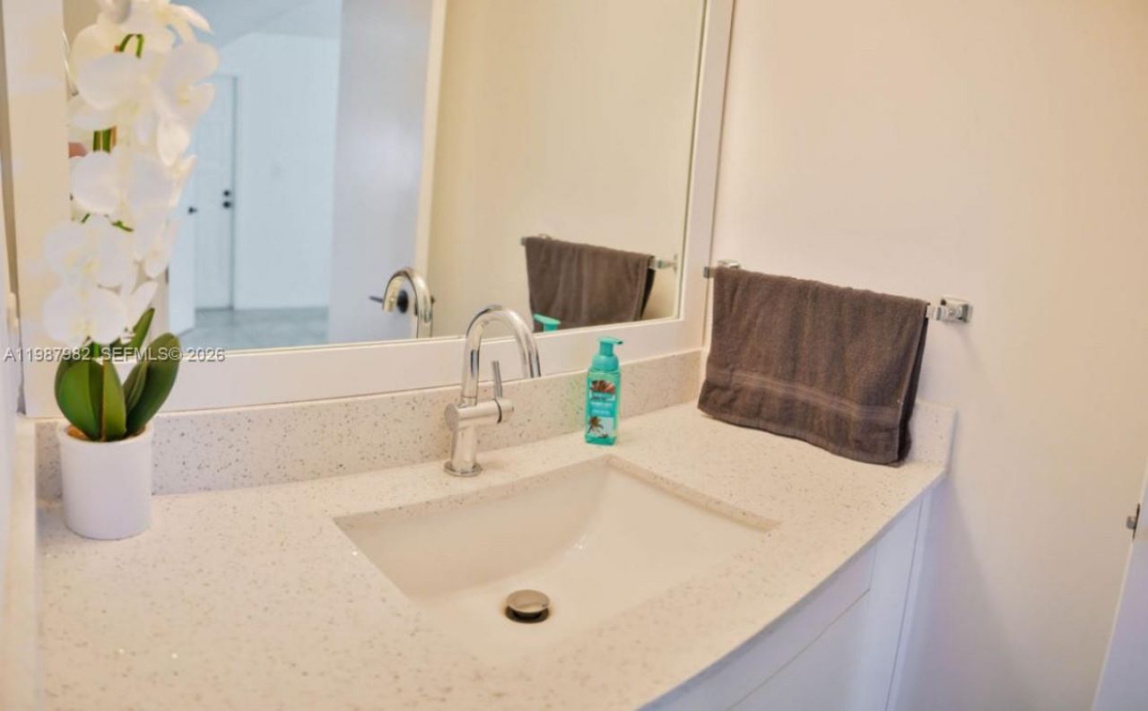 8901 S Hollybrook Blvd , Unit 206, Hollywood, FL 33025 Photo