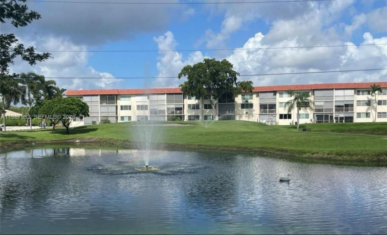 8901 S Hollybrook Blvd , Unit 206, Hollywood, FL 33025 Photo