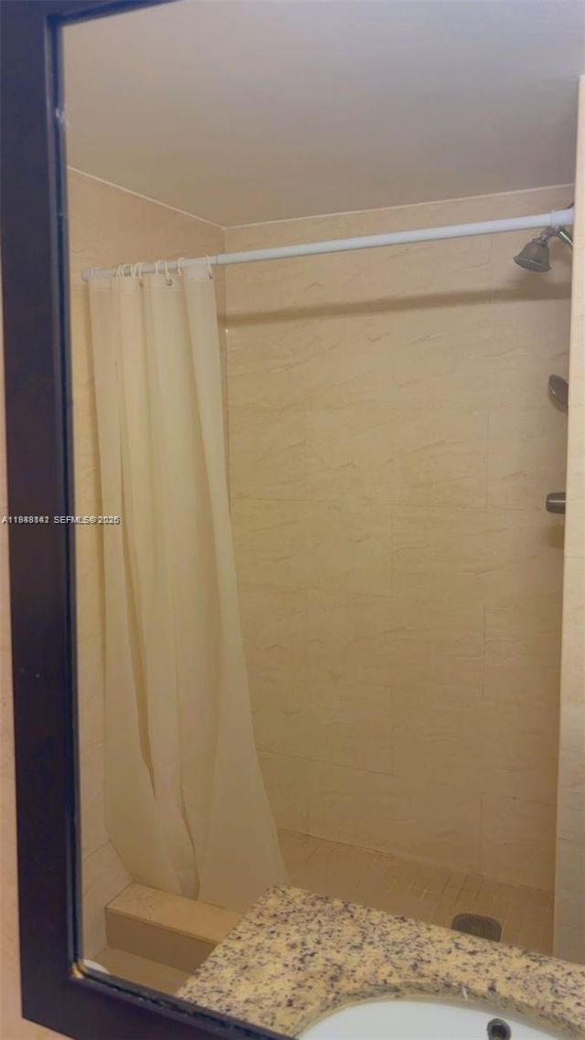 710 Washington Ave , Unit 209, Miami Beach, FL 33139 Photo