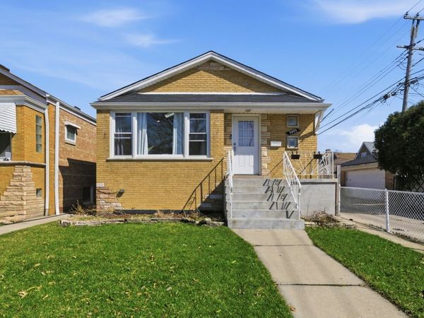 5445 S Karlov Avenue , Chicago, IL 60632