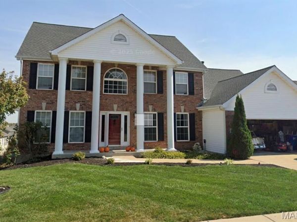 6032 Blake Thomas Drive , Wentzville, MO 63385