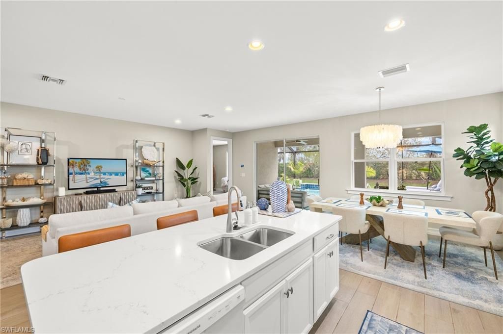 14546 Tropical Dr, Naples, FL 34114 Photo