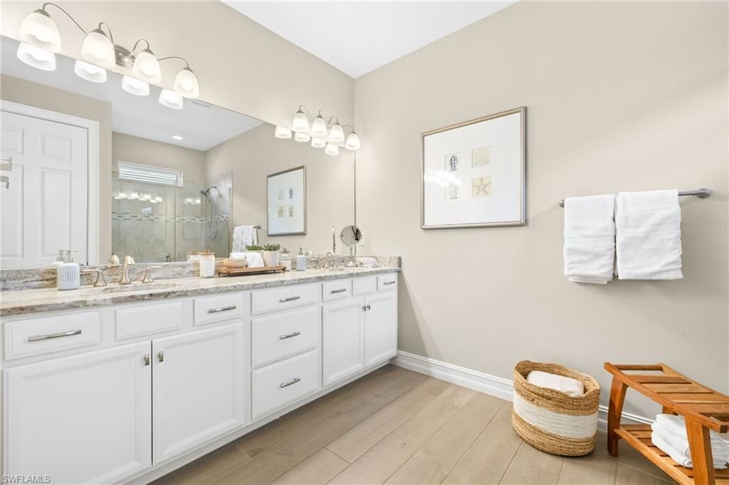 14546 Tropical Dr, Naples, FL 34114 Photo