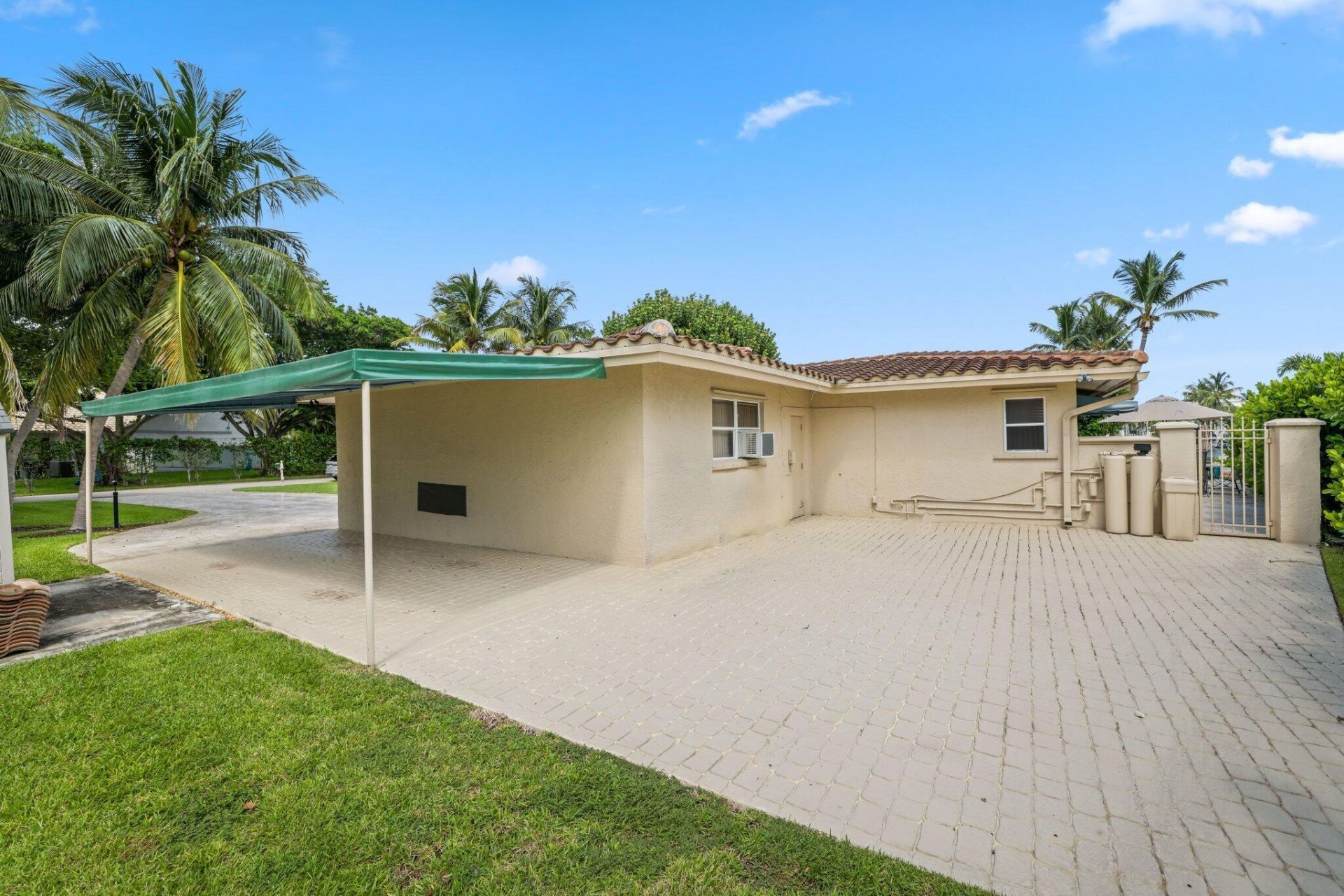 910 Banyan Drive, Delray Beach, FL 33483 Photo