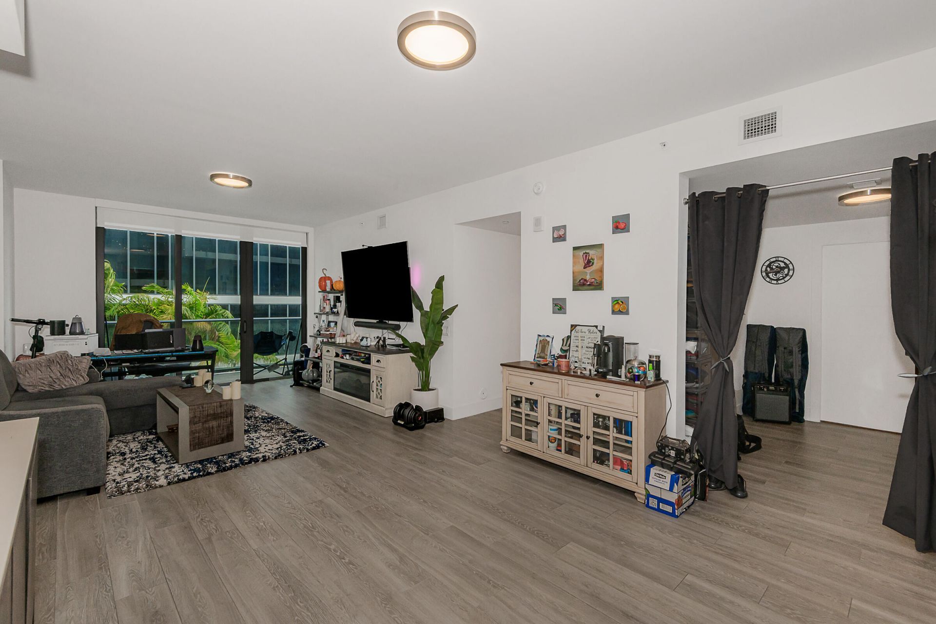 2960 NE 207th Street, Unit 708, Aventura, FL 33180 Photo