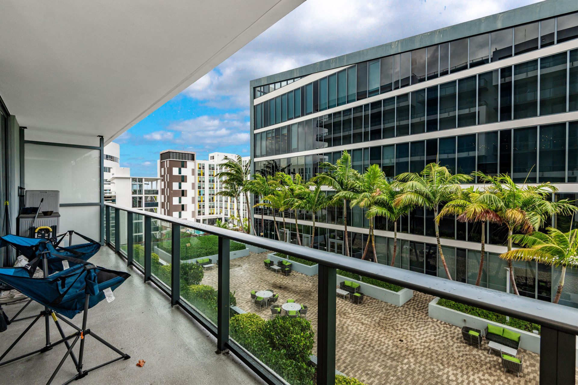 2960 NE 207th Street, Unit 708, Aventura, FL 33180 Photo