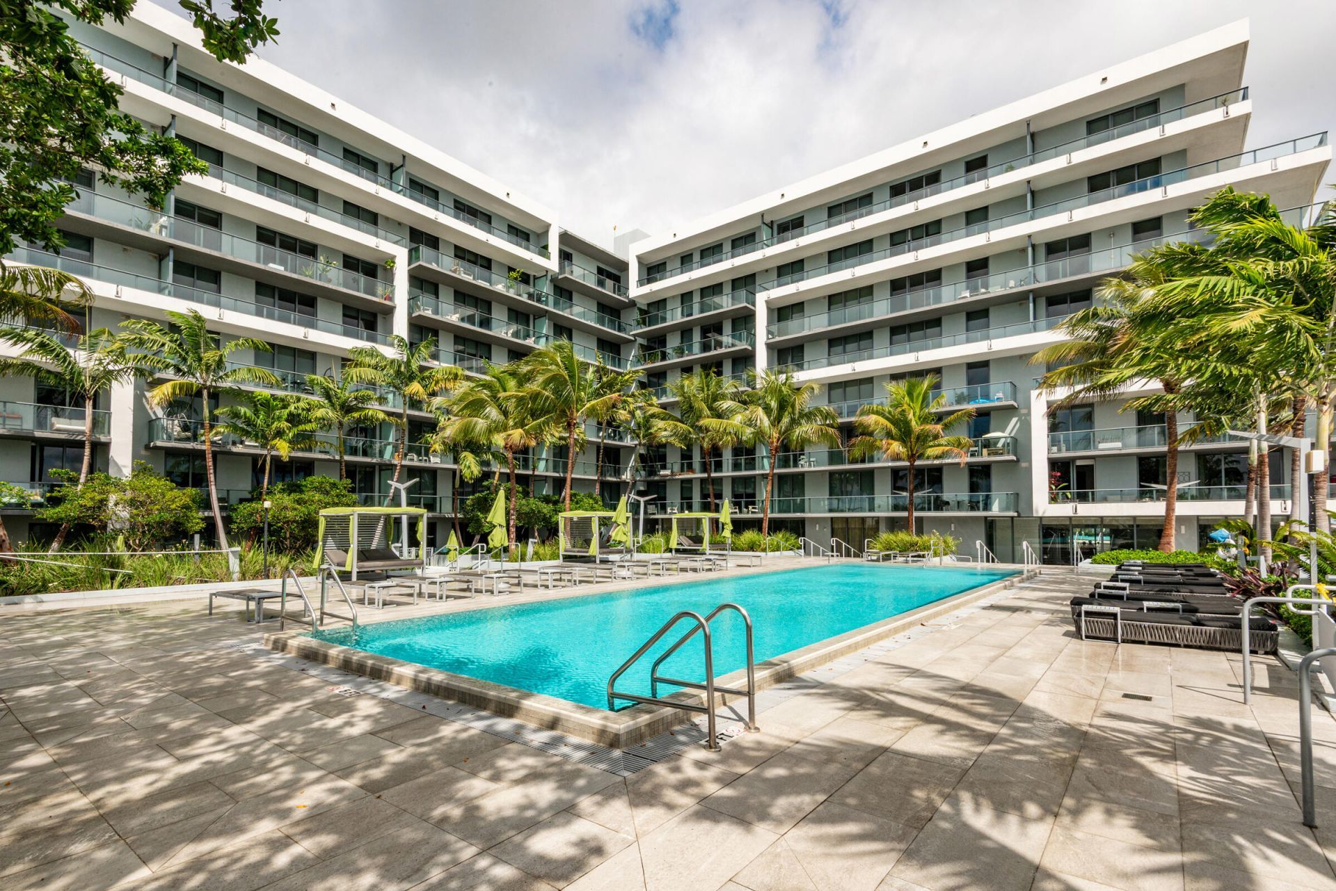 2960 NE 207th Street, Unit 708, Aventura, FL 33180 Photo