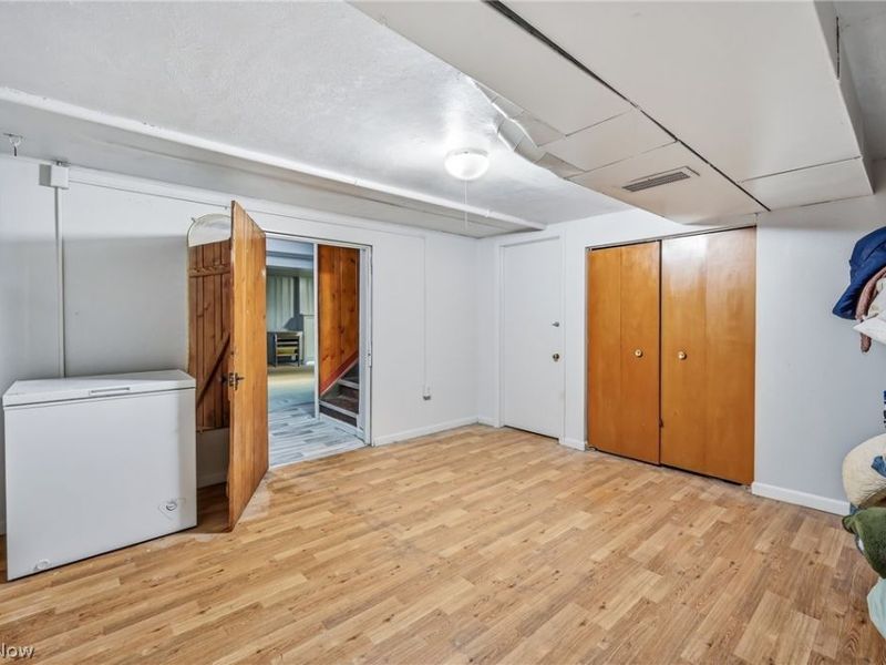 1724 Chestnut Boulevard, Cuyahoga Falls, OH 44223 Photo 37