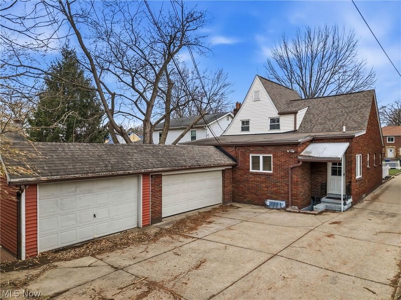 1724 Chestnut Boulevard, Cuyahoga Falls, OH 44223 Photo 41