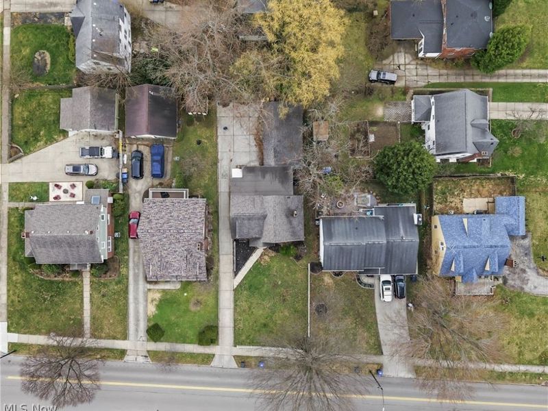 1724 Chestnut Boulevard, Cuyahoga Falls, OH 44223 Photo 46